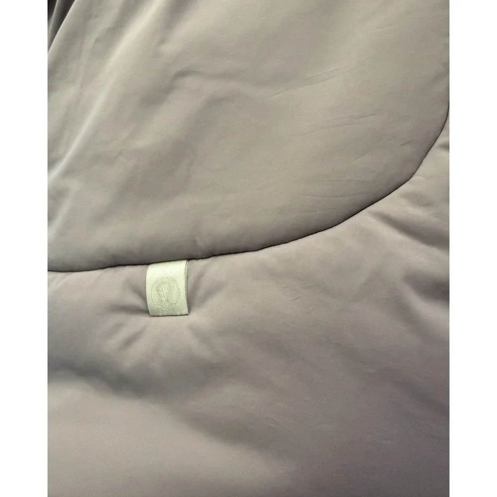 Lululemon Hooded Insulated Wrap Jacket Heathered Light Orbit Women's Size 4